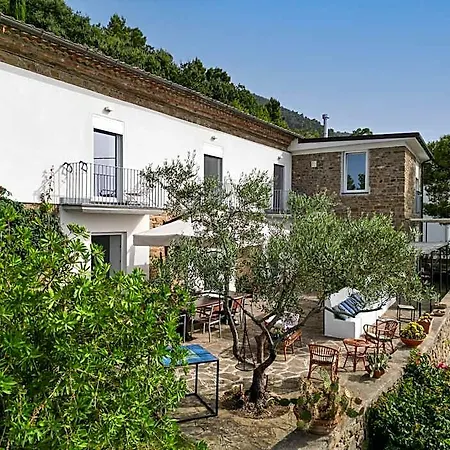 Albeca Boutique - Relais De Charme Sul Mare Castellabate