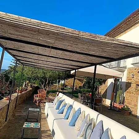 Albeca Boutique - Relais De Charme Sul Mare 住宿加早餐酒店 卡斯特拉巴特